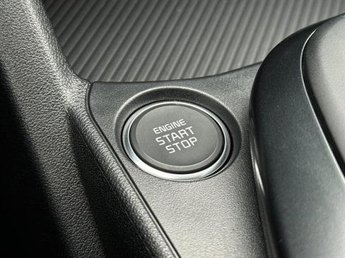 New 2025 Kia K4 LXS image 22