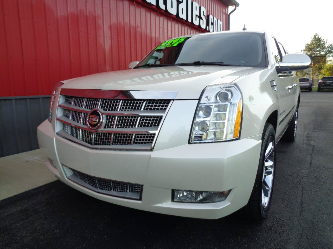 Used 2013 Cadillac Escalade ESV Platinum AWD/4WD image 14