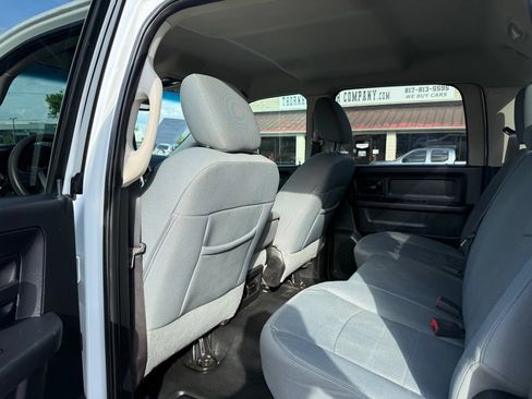 Used 2013 RAM 2500 Tradesman w/ Chrome Appearance Group image 18