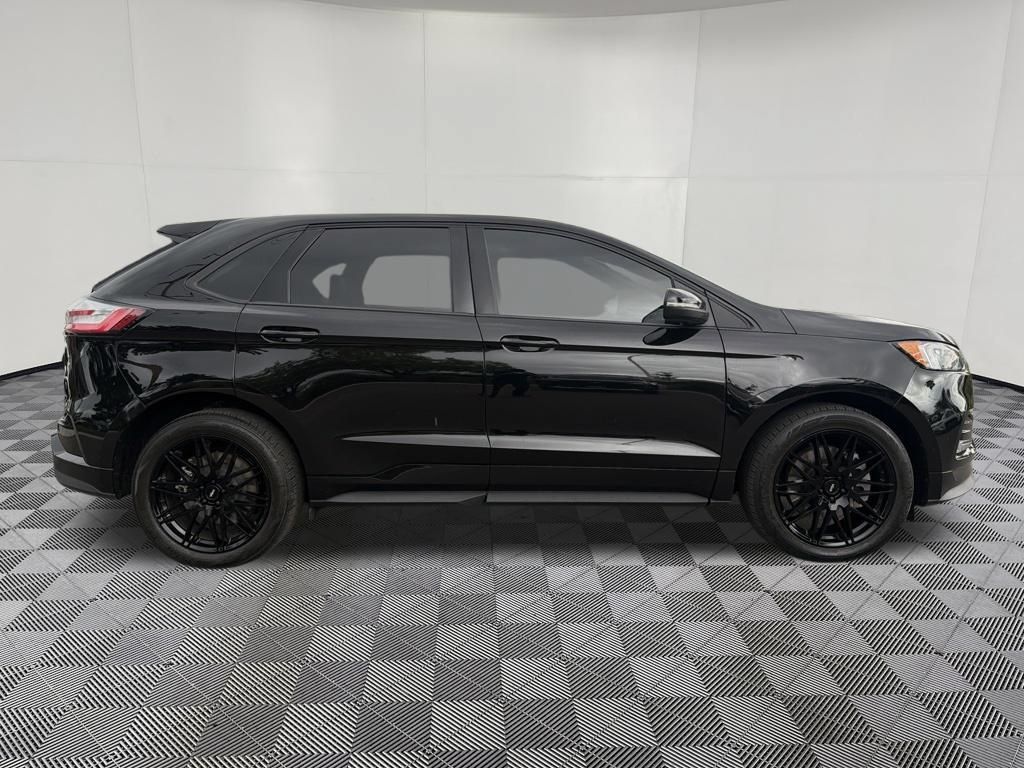 Used 2023 Ford Edge ST AWD/4WD image 9