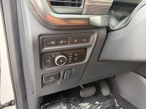 Used 2023 Ford F150 Platinum w/ Equipment Group 701A High AWD/4WD image 19