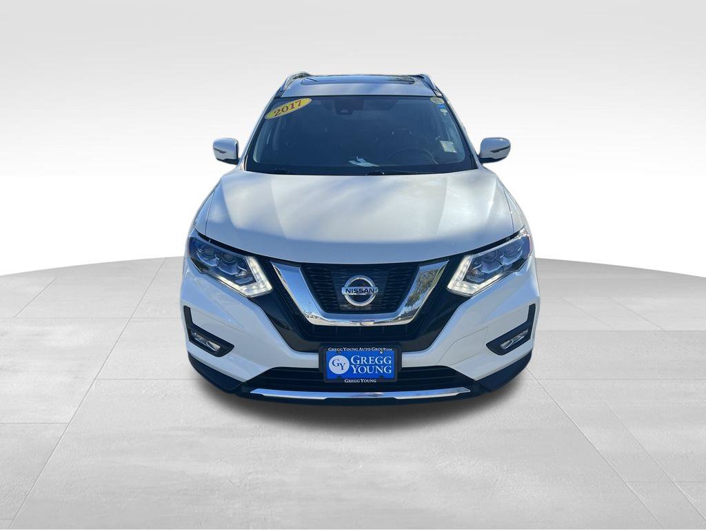 Used 2017 Nissan Rogue SL w/ SL Premium Package AWD/4WD image 9