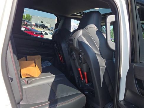 Used 2025 Toyota Tacoma TRD Pro AWD/4WD image 14