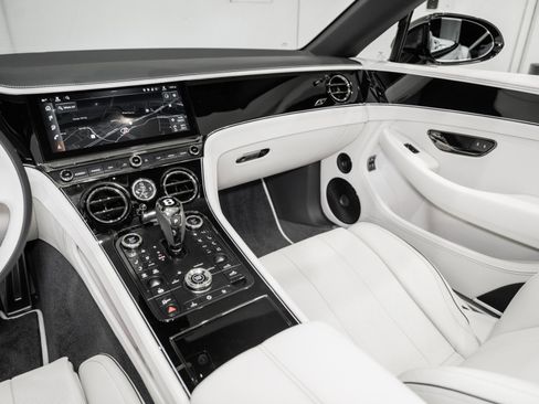 New 2026 Bentley Continental GTC AWD/4WD image 26