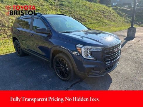 Used 2022 GMC Terrain SLE w/ Driver Convenience Package AWD/4WD image 18