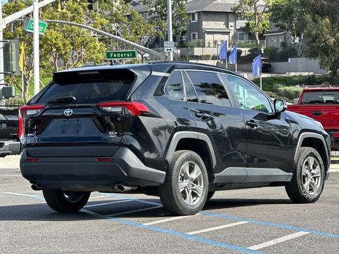 Used 2024 Toyota RAV4 XLE w/ Weather Package image 5