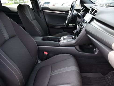 Used 2019 Honda Civic Sport image 32