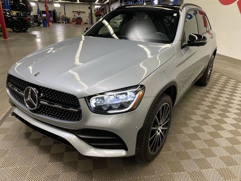 Used 2021 Mercedes-Benz GLC 300 4MATIC image 6