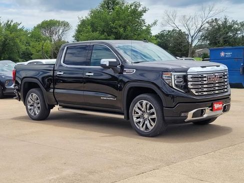 New 2026 GMC Sierra 1500 Denali w/ Denali Reserve Package AWD/4WD image 2