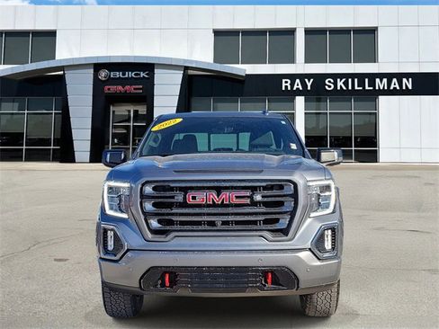 Used 2022 GMC Sierra 1500 AT4 w/ AT4 Premium Package image 2
