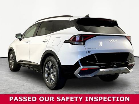 Certified 2024 Kia Sportage SX FWD image 4