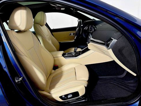 Certified 2022 BMW 330i xDrive Sedan w/ Driving Assistance Package AWD/4WD image 26