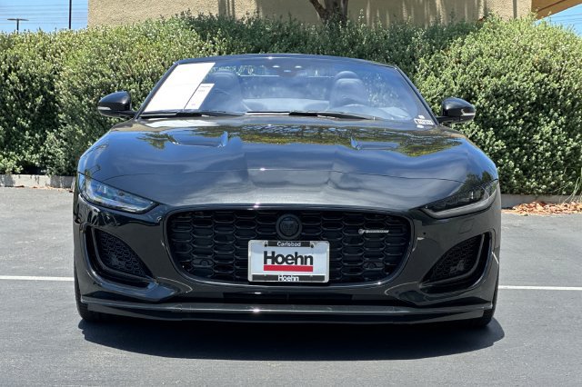 Used 2024 Jaguar F-TYPE R-Dynamic RWD image 9