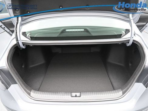 New 2026 Honda Accord SE image 11