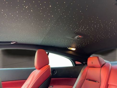 Used 2016 Rolls-Royce Wraith RWD image 10