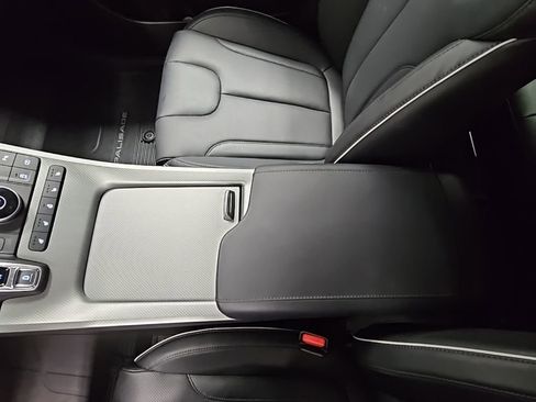 Used 2025 Hyundai Palisade SEL image 22
