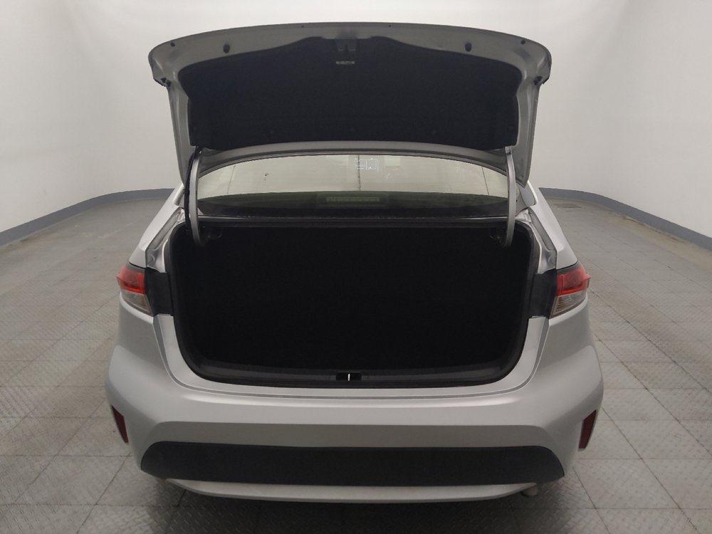 Used 2021 Toyota Corolla LE FWD image 29