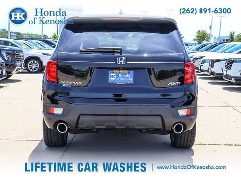 Certified 2023 Honda Passport EX-L image 4