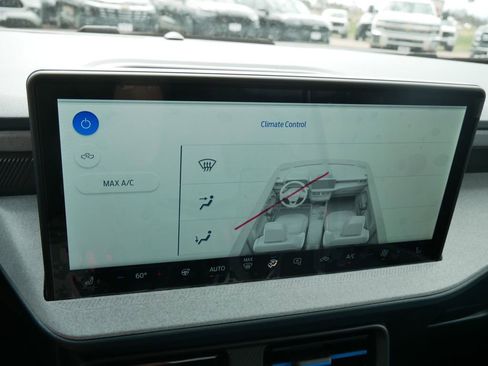 New 2026 Ford Maverick XLT image 23