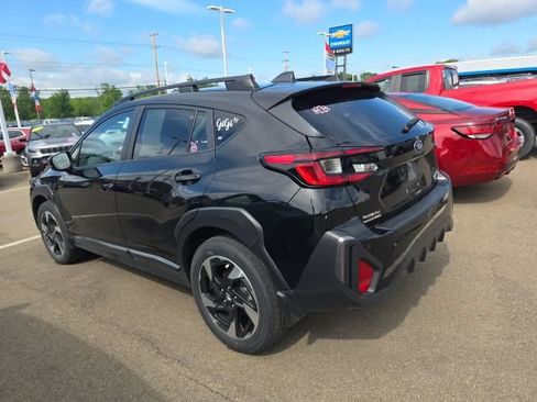 Used 2024 Subaru Crosstrek 2.5i Limited AWD/4WD image 8