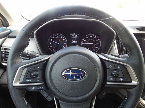 Used 2020 Subaru Outback Limited w/ Popular Package #2 image 17