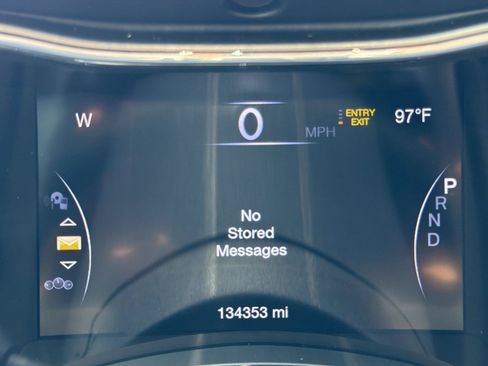 Used 2018 Jeep Grand Cherokee Overland AWD/4WD image 22