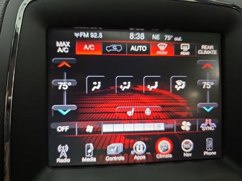 Used 2014 Dodge Durango Limited w/ Nav & Power Liftgate Group AWD/4WD image 21