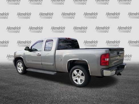 Used 2008 Chevrolet Silverado 1500 LTZ w/ Safety Package RWD image 7