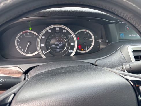 Used 2017 Honda Accord EX-L image 13