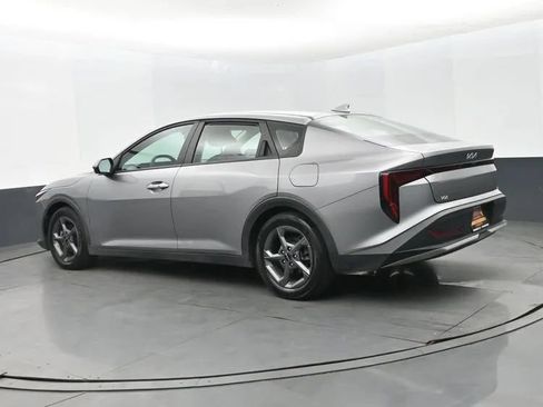 Used 2025 Kia K4 FWD image 9