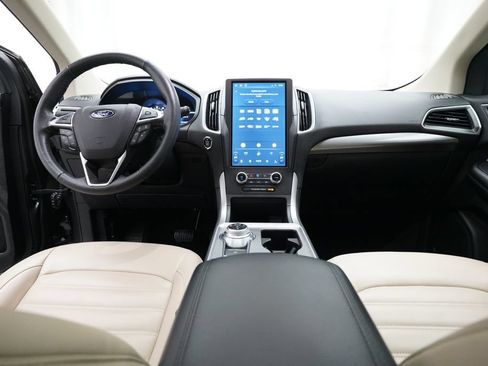 Used 2024 Ford Edge SEL w/ Convenience Package AWD/4WD image 5