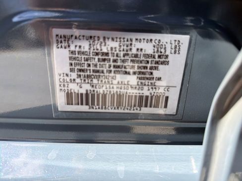 Used 2024 Nissan Sentra SV FWD image 31