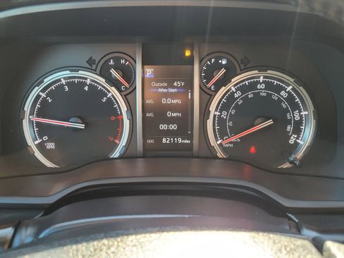 Used 2022 Toyota 4Runner TRD Off-Road image 33