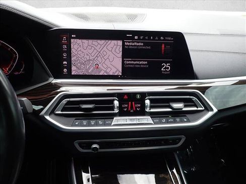 Used 2020 BMW X5 xDrive40i w/ M Sport Package AWD/4WD image 19