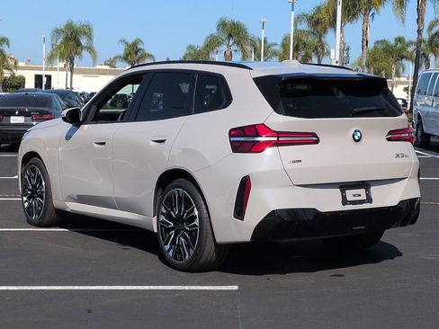 Used 2025 BMW X3 xDrive30i w/ Premium Package image 8