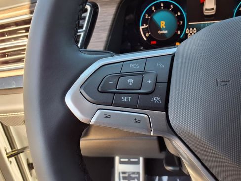 New 2025 Volkswagen Atlas SEL Premium R-Line image 19