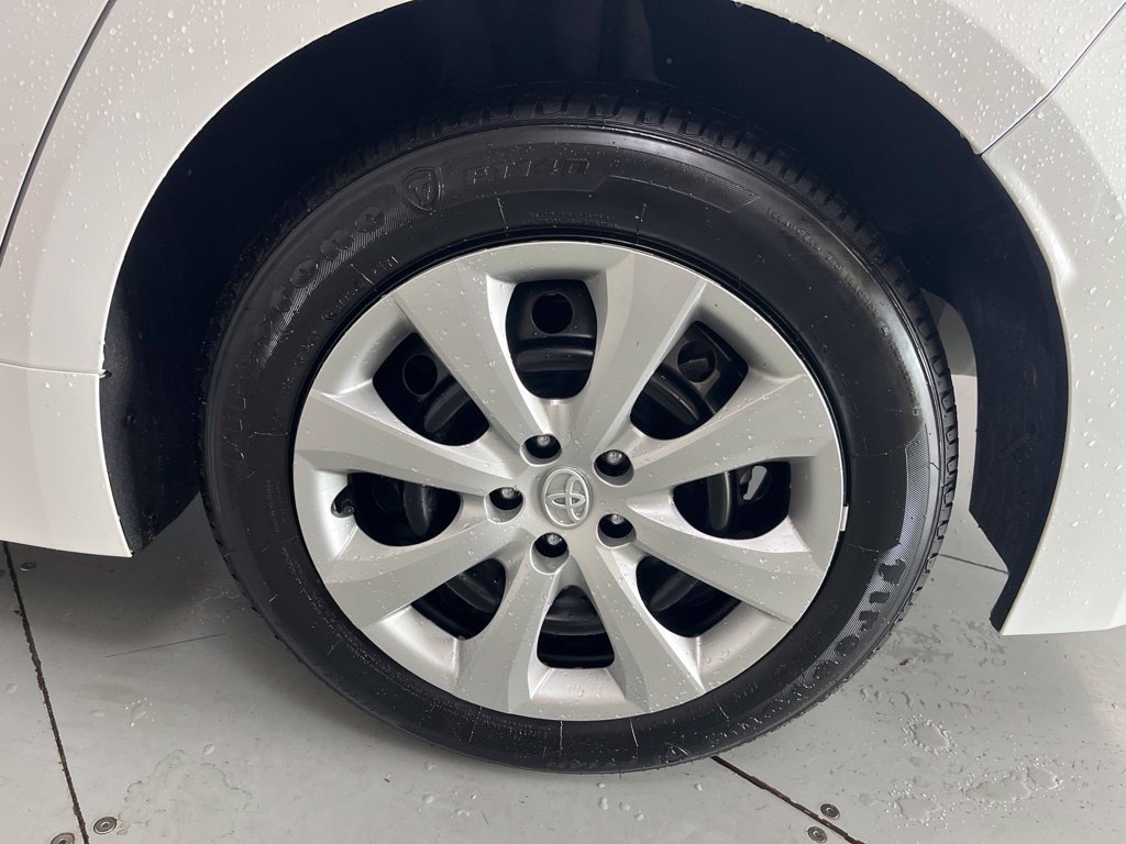 Used 2026 Toyota Corolla LE FWD image 14