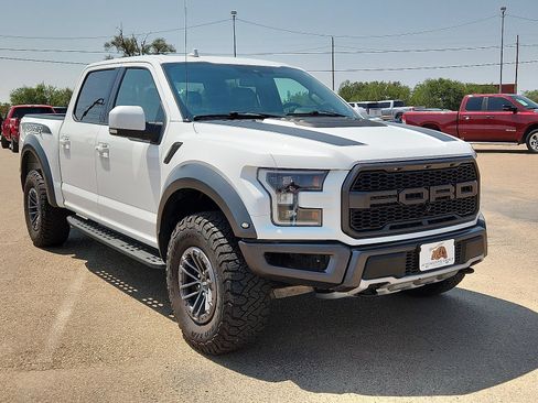 Used 2019 Ford F150 Raptor w/ Equipment Group 802A Luxury AWD/4WD image 6