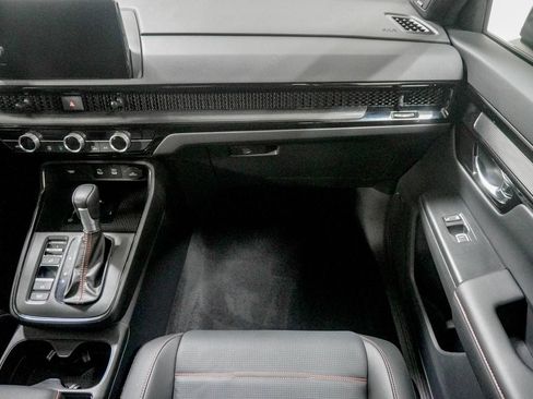 Used 2026 Honda CR-V Sport Touring image 31