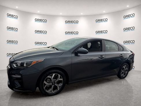 Used 2019 Kia Forte LXS FWD image 3