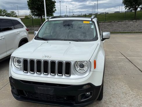 Used 2017 Jeep Renegade Limited FWD image 1