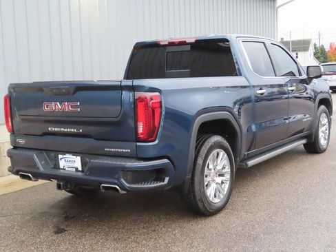 Used 2022 GMC Sierra 1500 Denali image 3