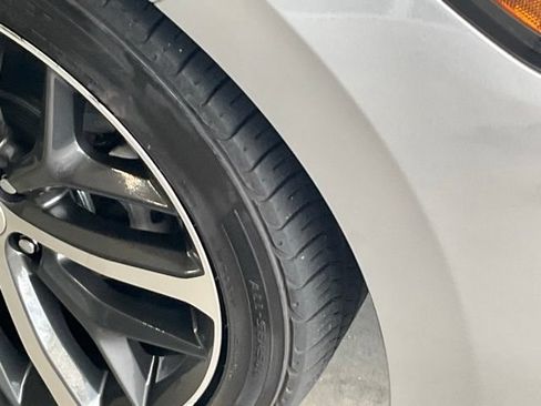 Certified 2023 Honda Civic Touring image 29