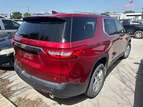 Used 2018 Chevrolet Traverse LT FWD image 6