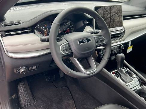 New 2026 Jeep Compass Limited image 15