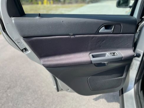 Used 2005 Volvo S40 2.4i image 30