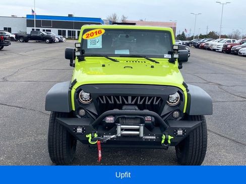 Used 2016 Jeep Wrangler Unlimited Sport AWD/4WD image 3