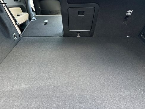 New 2026 Volvo XC60 T8 Plus w/ Climate Package image 17