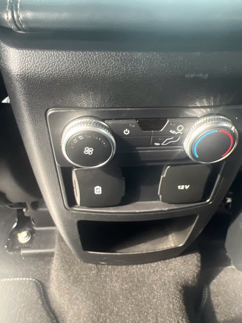 Used 2020 Ford Explorer XLT w/ Equipment Group 202A AWD/4WD image 22