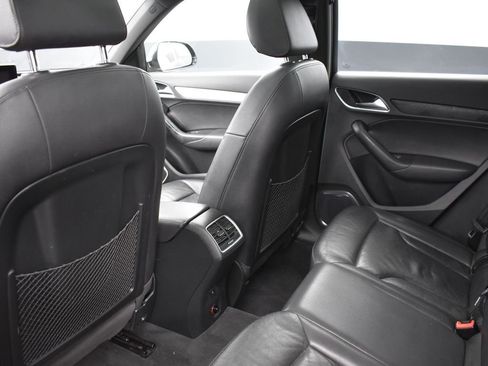 Used 2015 Audi Q3 2.0T Prestige image 26